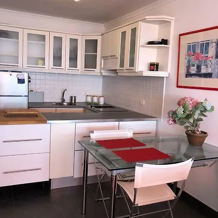 Las Vistas Beach Studio Apartament *
